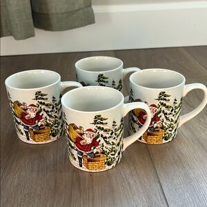Set of 4 Williams Sonoma Vintage Holiday Collection Mugs